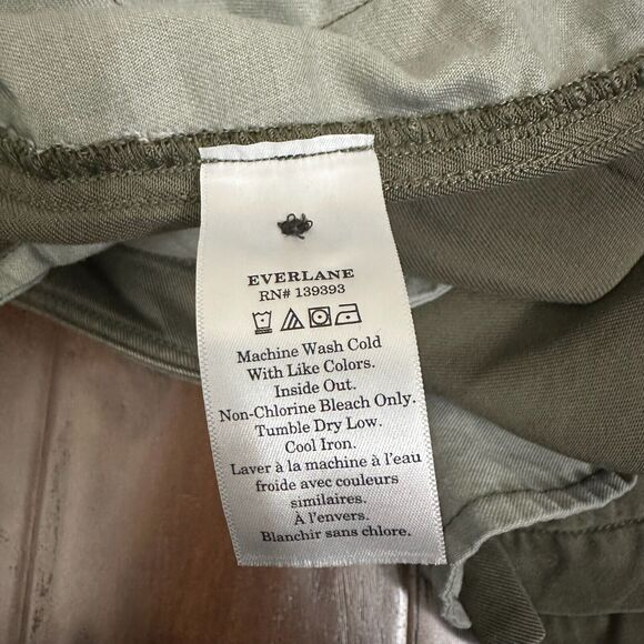 EVERLANE The Chino Buttersoft Pants Kalamata HR Tapered Relaxed - Picture 10 of 14